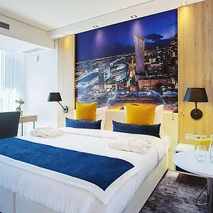 Golden Tulip Airport 4* Warszawa