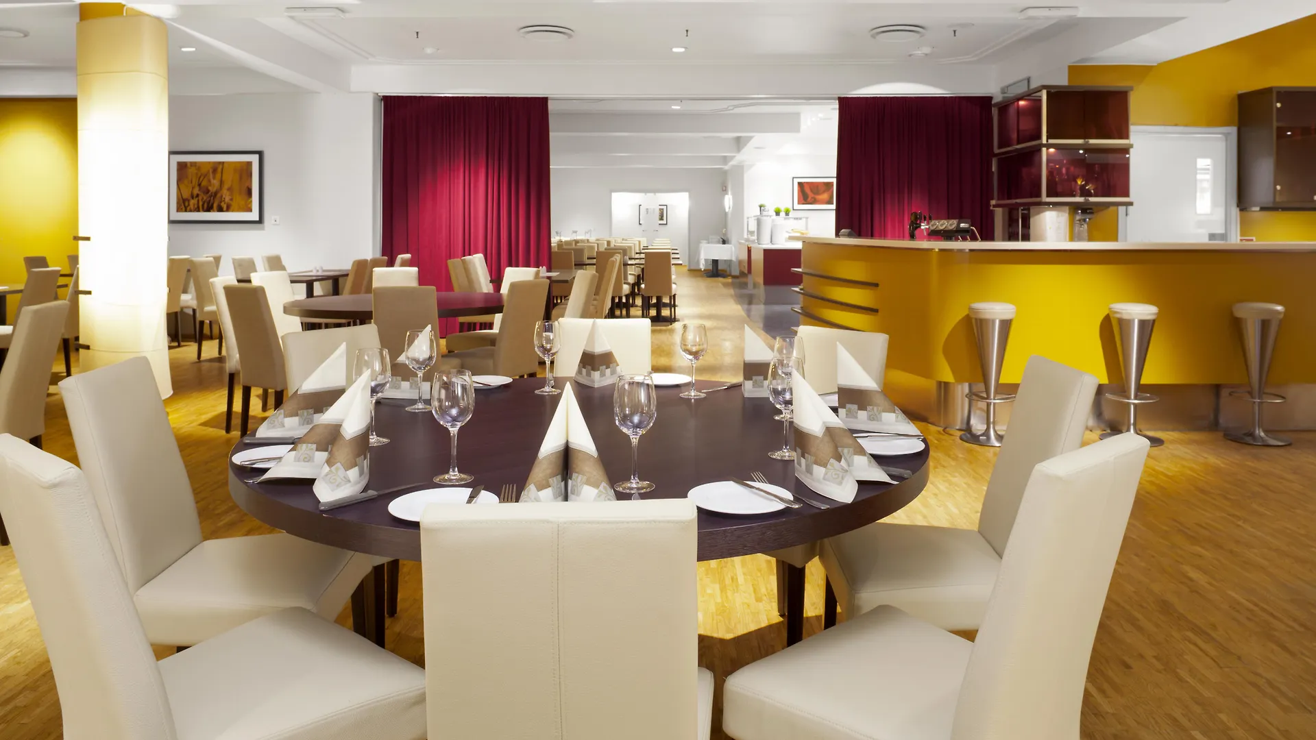 **** Hotell Scandic Kokstad Bergen Norge